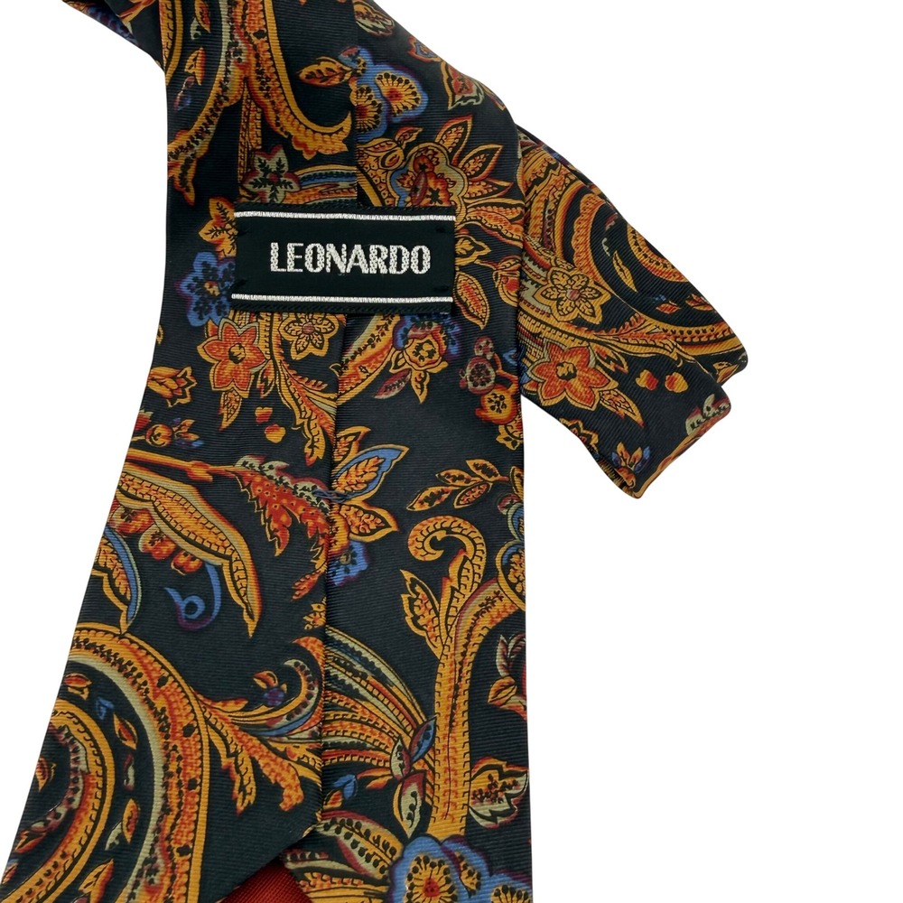 Vintage LEONARDO Mens Silk Neck Tie Italy Paisley Floral Luxury Necktie
